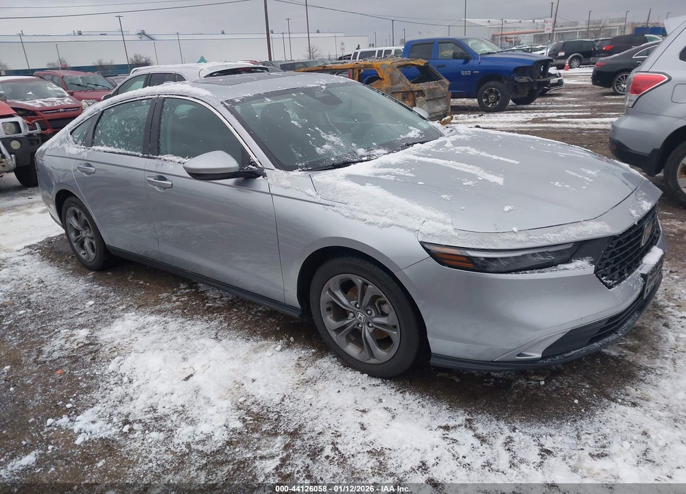 2024 HONDA ACCORD EX VIN: 1HGCY1F32RA045429