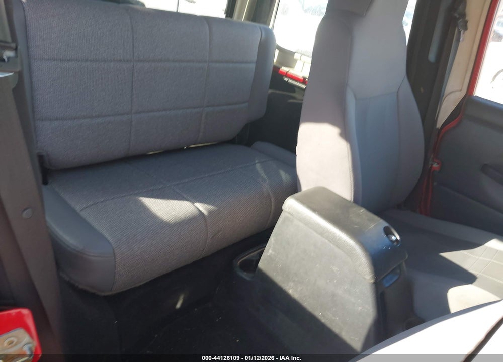 2005 JEEP WRANGLER X VIN: 1J4FA39S15P348587