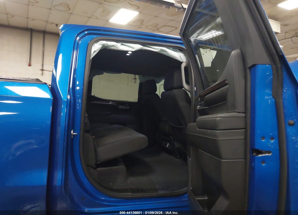 2024 GMC SIERRA 1500 4WD  SHORT BOX ELEVATION WITH 3SB VIN: 3GTPUCEK9RG199332