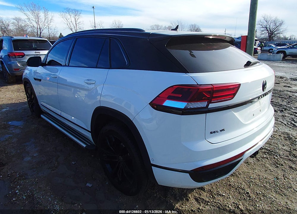 2021 VOLKSWAGEN ATLAS CROSS SPORT 3.6L V6 SEL PREMIUM R-LINE VIN: 1V2FE2CA2MC228077