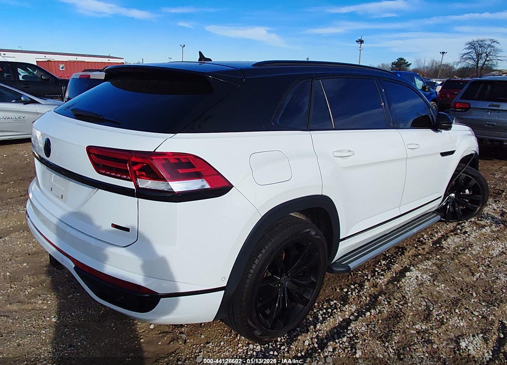 2021 VOLKSWAGEN ATLAS CROSS SPORT 3.6L V6 SEL PREMIUM R-LINE VIN: 1V2FE2CA2MC228077