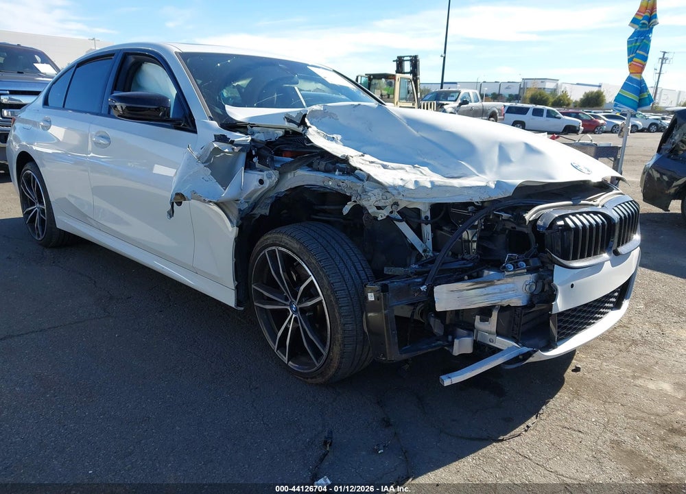 2022 BMW 3 SERIES 330E VIN: 3MW5P7J06N8C77321