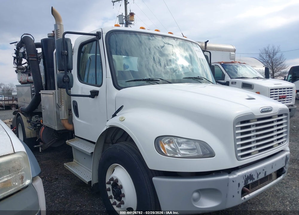 2018 FREIGHTLINER M2 106 VIN: 1FVACWFC6JHJV0282