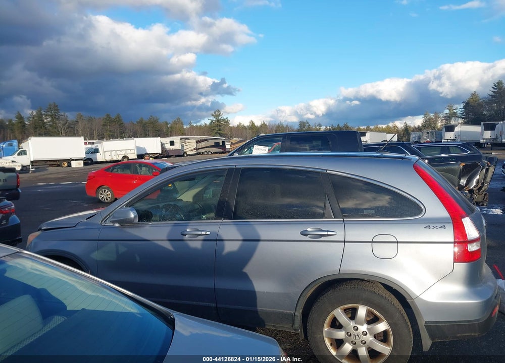 2008 HONDA CR-V EX-L VIN: JHLRE48708C028198