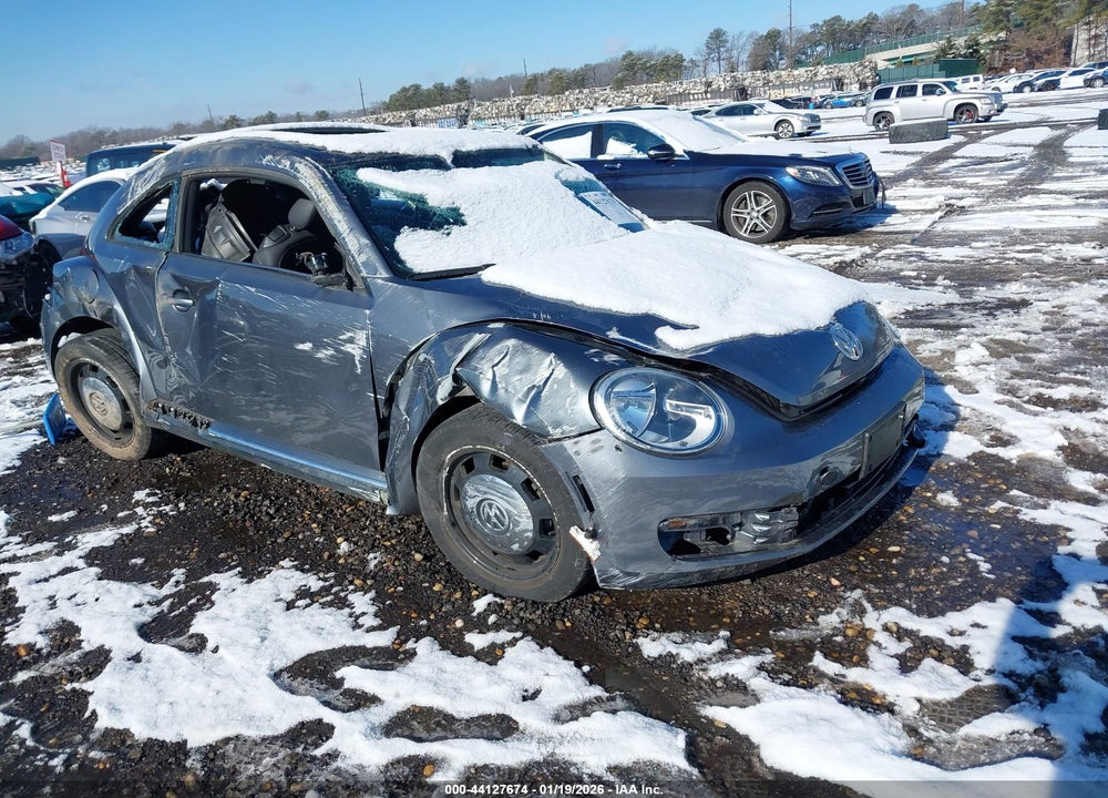 2014 VOLKSWAGEN BEETLE VIN: 3VWJP7AT3EM606654