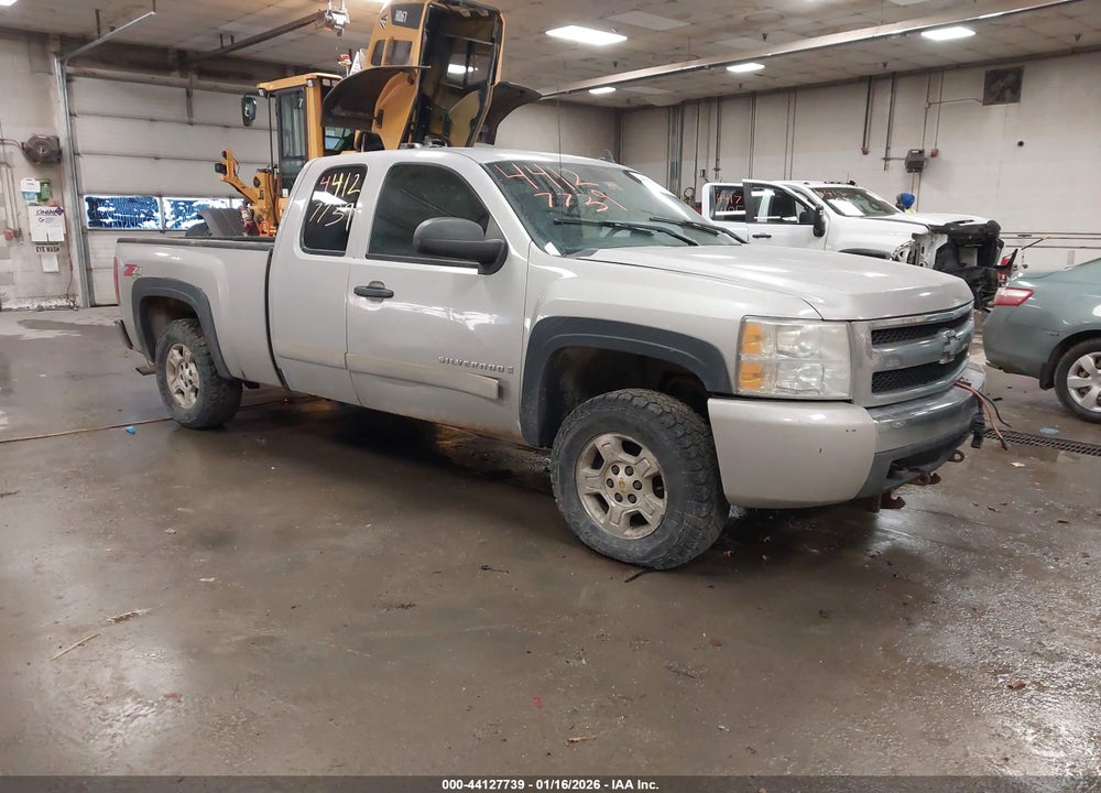 2008 CHEVROLET SILVERADO K1500 VIN: 2GCEK19C181324982