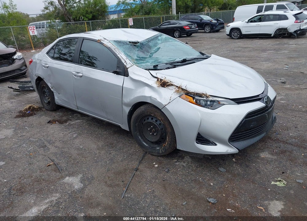 2018 TOYOTA COROLLA L/LE/XLE/SE/XSE VIN: 2T1BURHE2JC062850