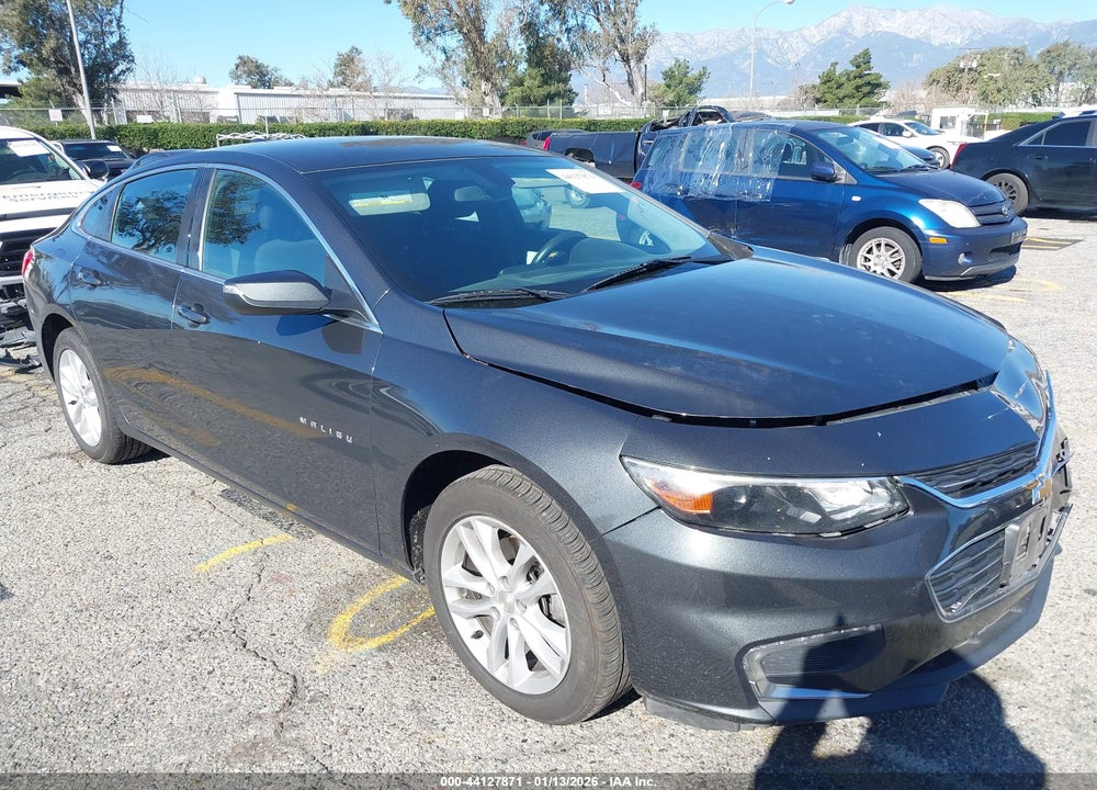 2018 CHEVROLET MALIBU LT VIN: 1G1ZD5ST5JF255587