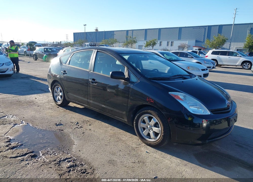 2005 TOYOTA PRIUS VIN: JTDKB20U853090683