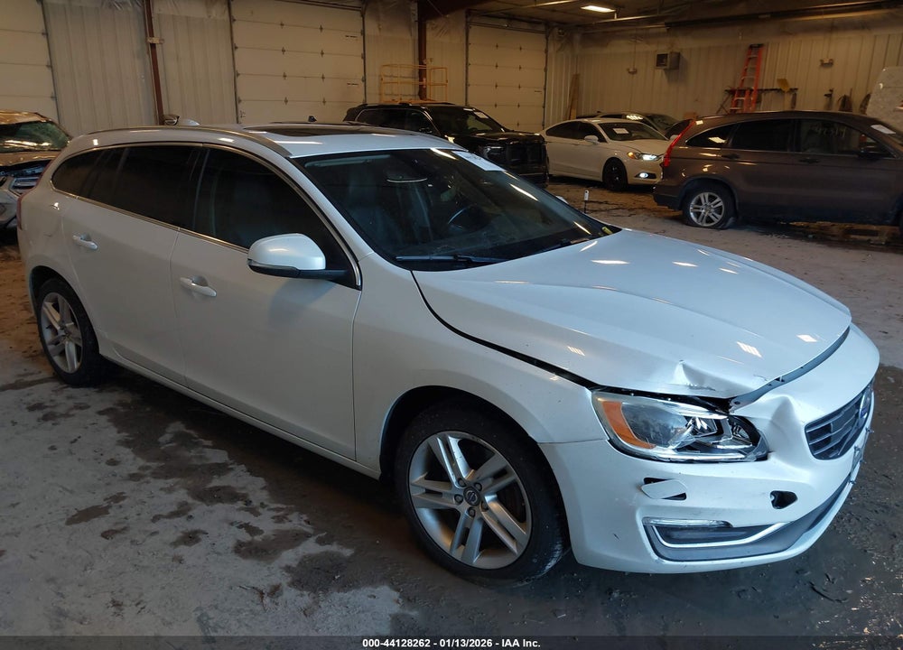 2015 VOLVO V60 T5 PLATINUM VIN: YV1612SM0F1221629