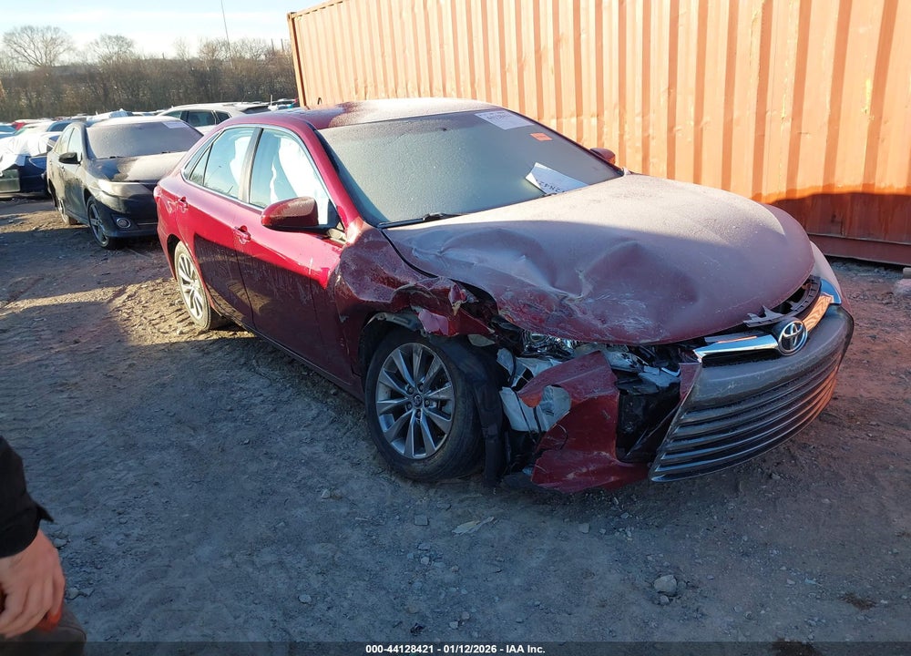 2017 TOYOTA CAMRY LE/XLE/SE/XSE VIN: 4T1BF1FK0HU686045