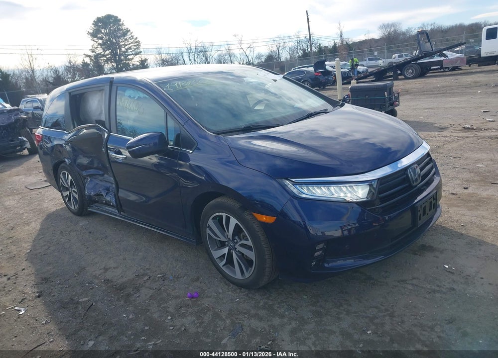 2022 HONDA ODYSSEY TOURING VIN: 5FNRL6H8XNB057584