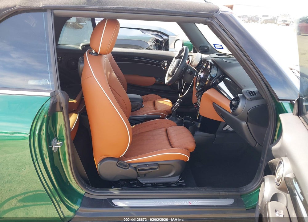 2024 MINI CONVERTIBLE COOPER S VIN: WMW43DL05R3S08489