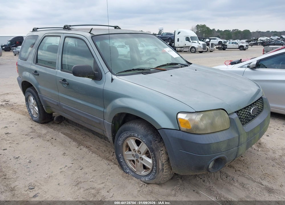 2006 FORD ESCAPE XLS VIN: 1FMYU02Z76KA05871