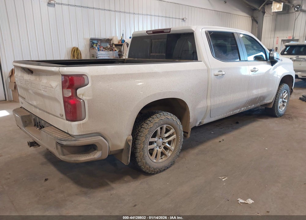 2021 CHEVROLET SILVERADO 1500 4WD  SHORT BED LT VIN: 1GCUYDED3MZ218805