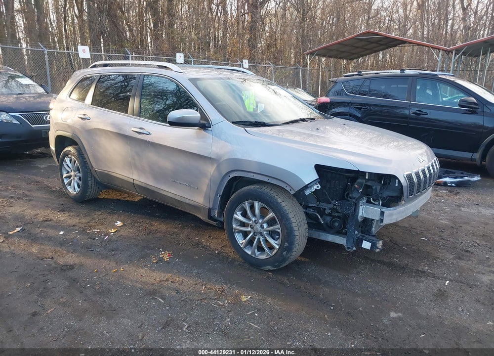 2019 JEEP CHEROKEE LATITUDE FWD VIN: 1C4PJLCB8KD205006