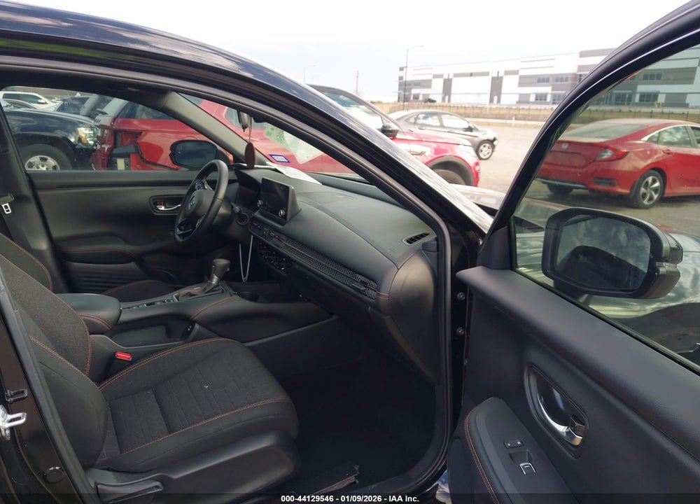 2025 HONDA HR-V 2WD SPORT VIN: 3CZRZ1H57SM749861