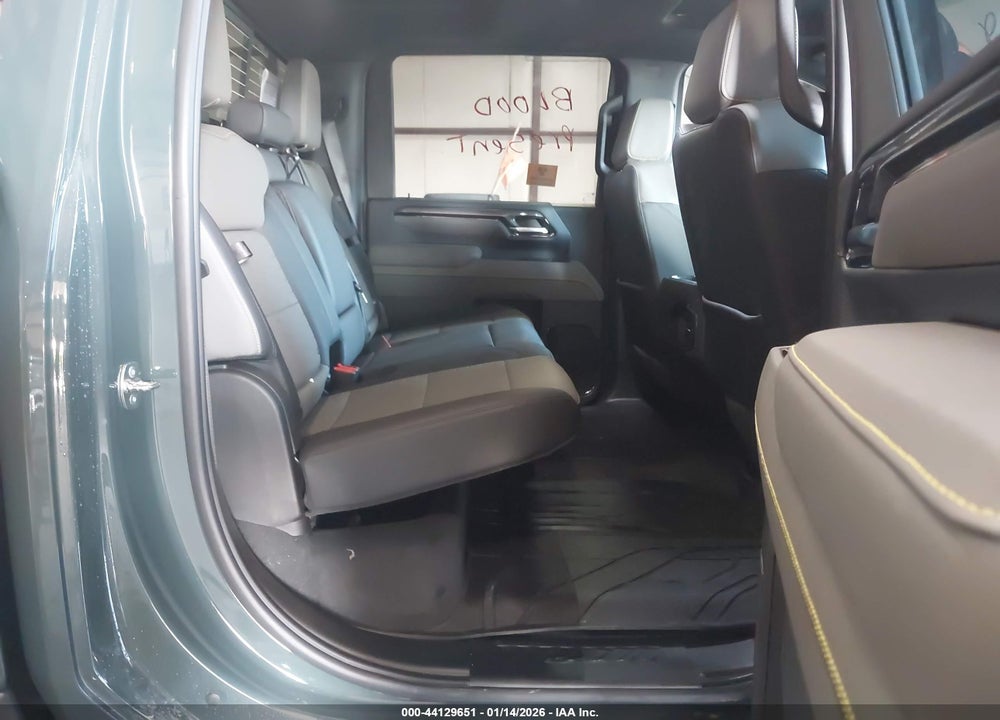 2026 CHEVROLET SILVERADO 2500HD , STANDARD BED, XR2, 4WD VIN: 1GC4KYEY6TF182863