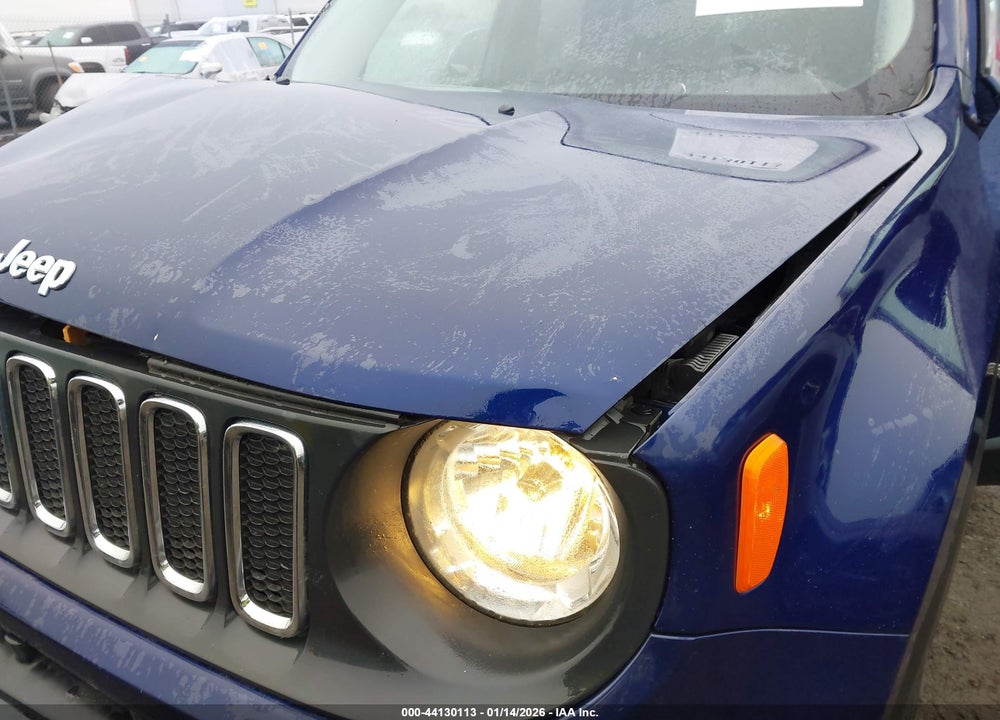2016 JEEP RENEGADE LATITUDE VIN: ZACCJBBT7GPC89752