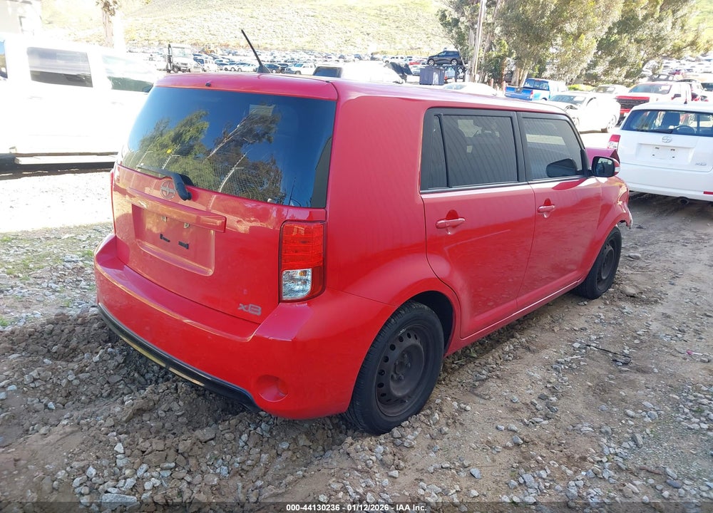 2014 SCION XB VIN: JTLZE4FE0EJ052088
