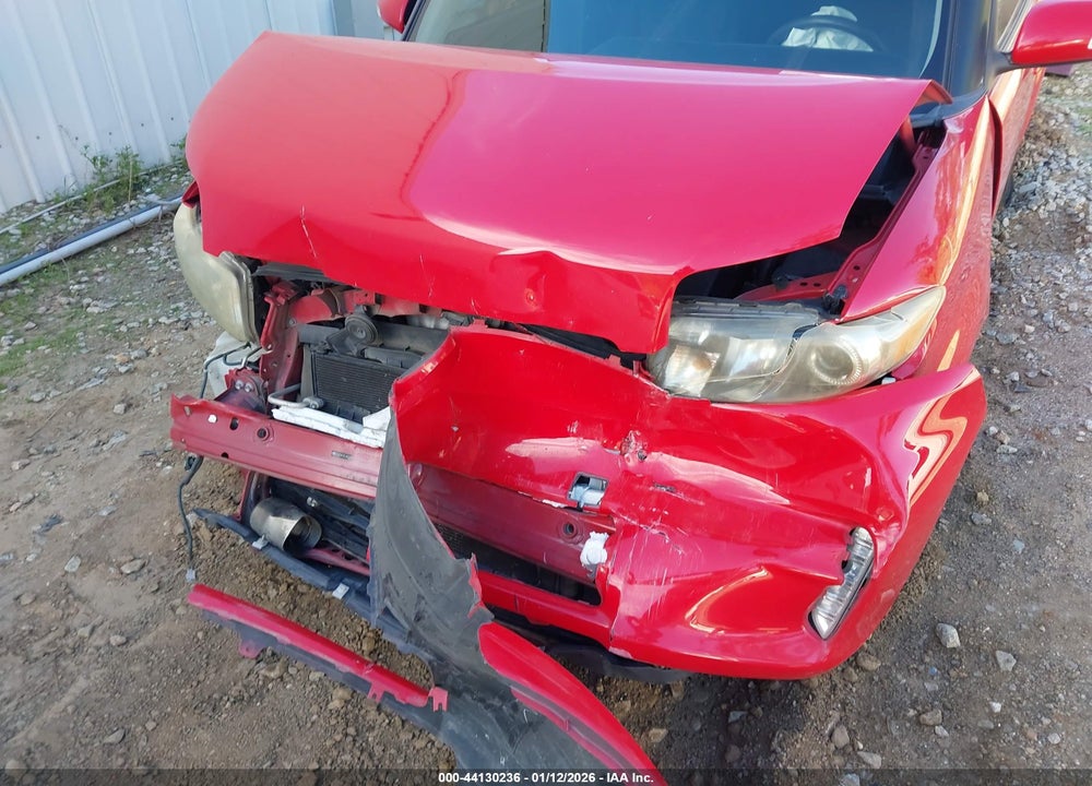 2014 SCION XB VIN: JTLZE4FE0EJ052088