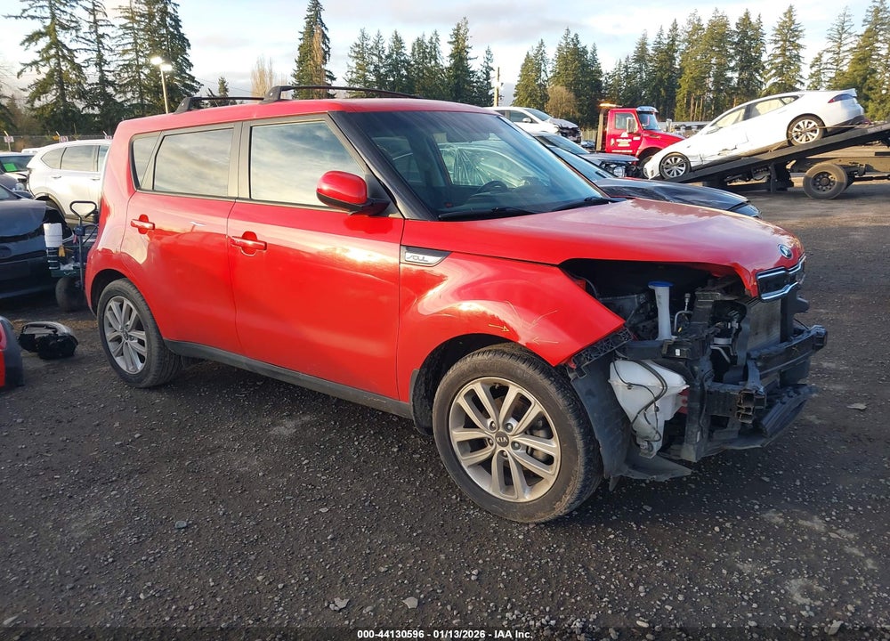2018 KIA SOUL + VIN: KNDJP3A59J7561012