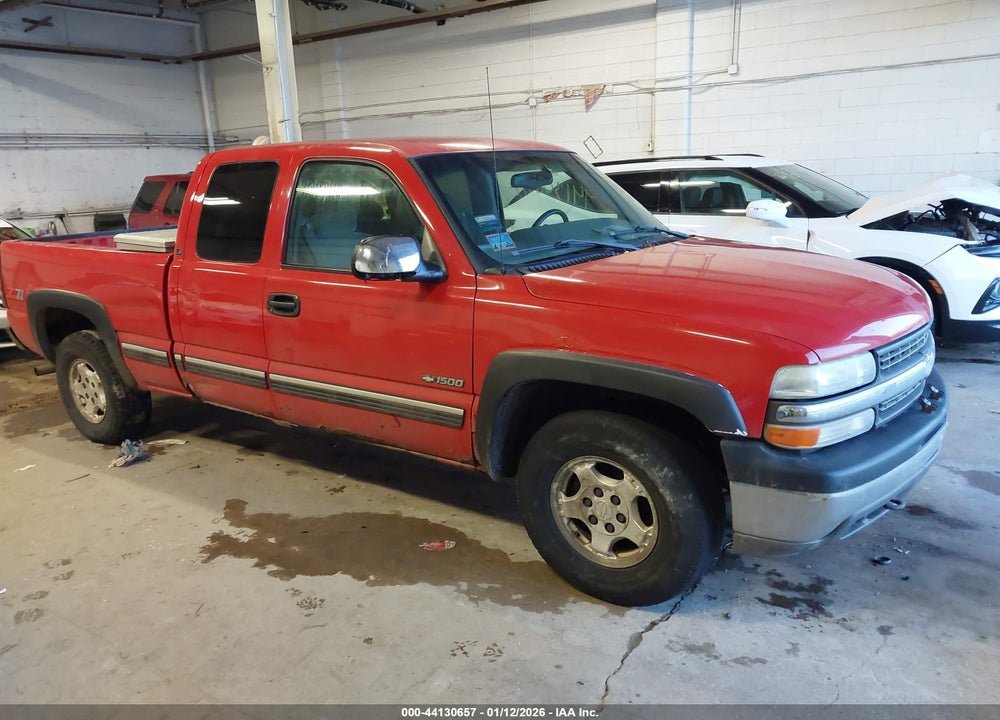 2000 CHEVROLET SILVERADO 1500 LS VIN: 2GCEK19T6Y1115169