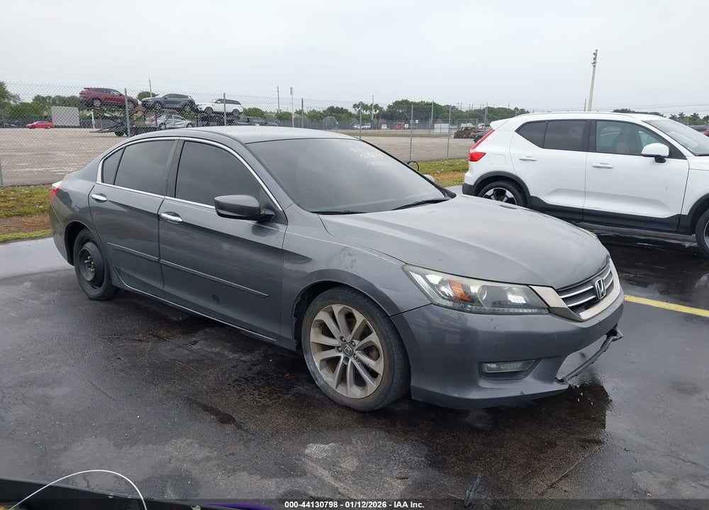 2013 HONDA ACCORD SPORT VIN: 1HGCR2F51DA017232