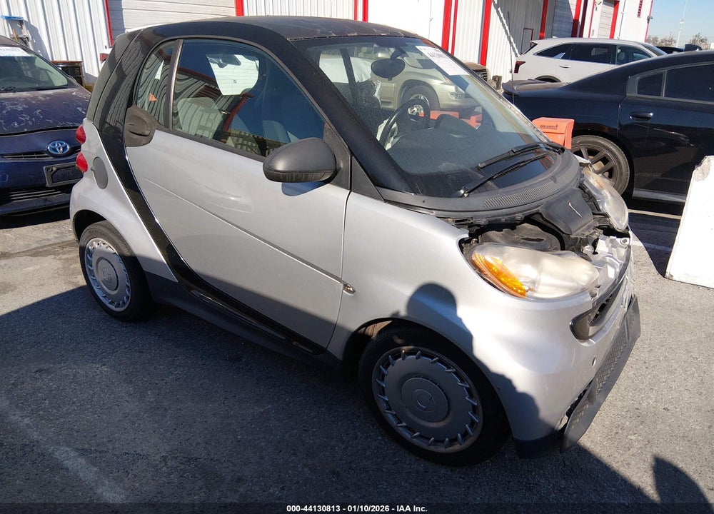 2013 SMART FORTWO PASSION/PURE VIN: WMEEJ3BA1DK664054