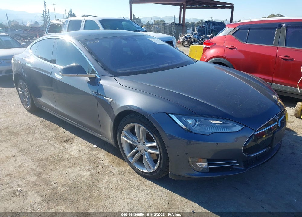 2016 TESLA MODEL S 60D/70D/75D/85D/90D VIN: 5YJSA1E25GF124167