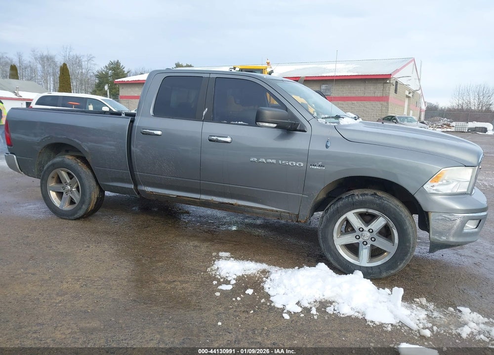 2011 RAM 1500 SLT VIN: 1D7RV1GT4BS502814