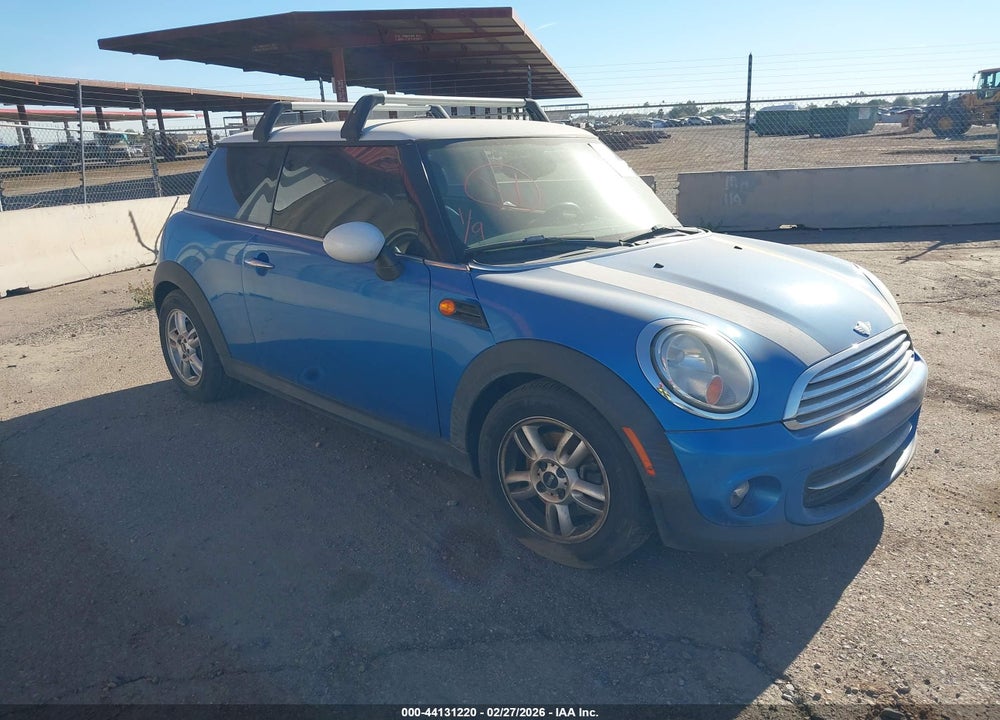 2012 MINI COOPER VIN: WMWSU3C59CT185459