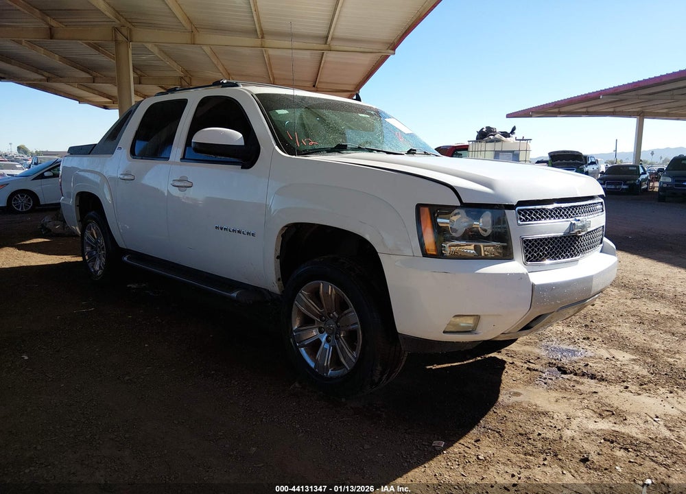 2011 CHEVROLET AVALANCHE 1500 LT1 VIN: 3GNMCFE09BG120079