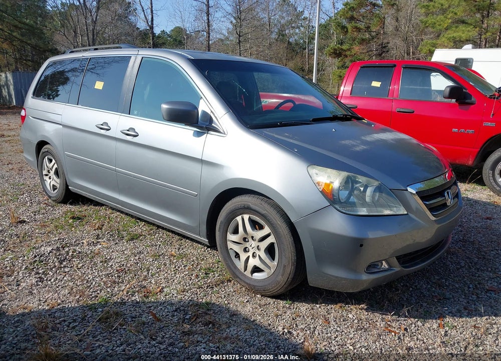 2005 HONDA ODYSSEY TOURING VIN: 5FNRL38895B132872