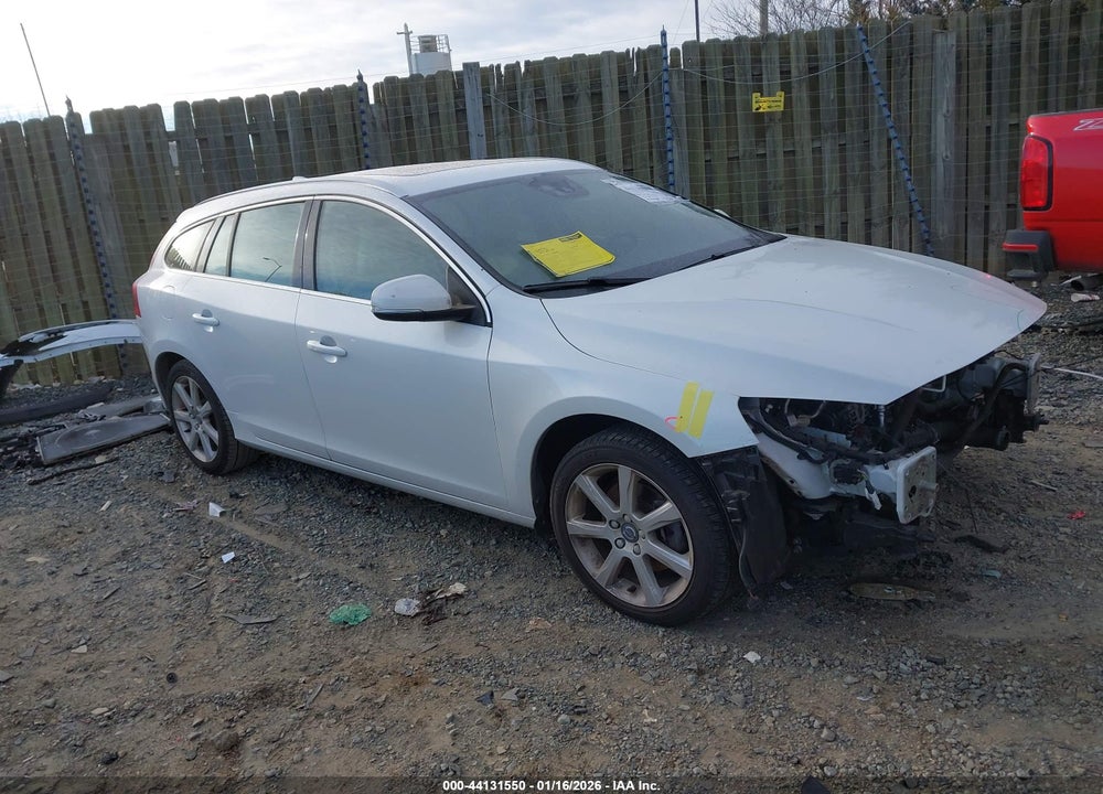 2017 VOLVO V60 T5 PLATINUM VIN: YV140MEM7H1361357