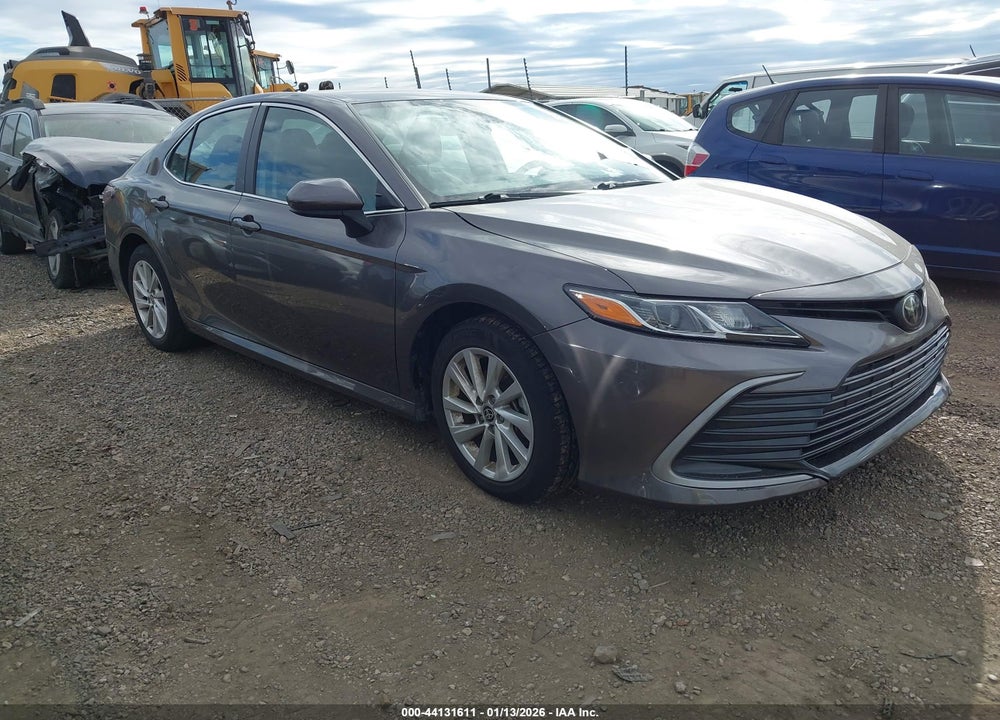 2024 TOYOTA CAMRY LE VIN: 4T1C11AK7RU870071