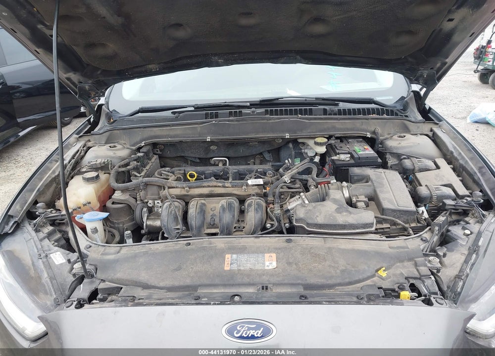 2016 FORD FUSION SE VIN: 3FA6P0H74GR303239