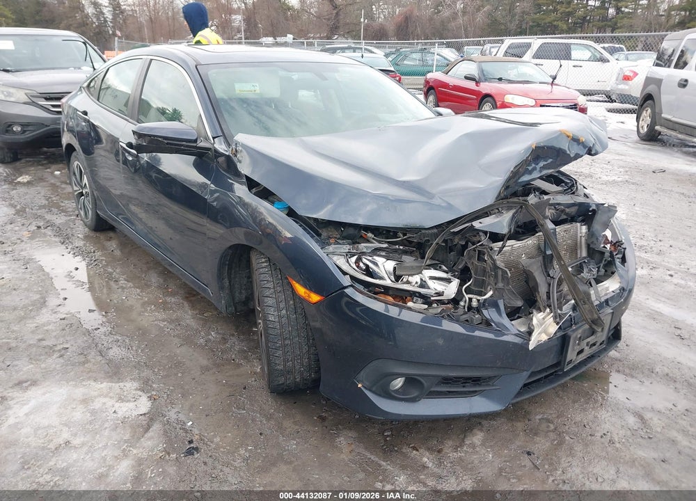 2016 HONDA CIVIC EX-T VIN: 19XFC1F34GE219943