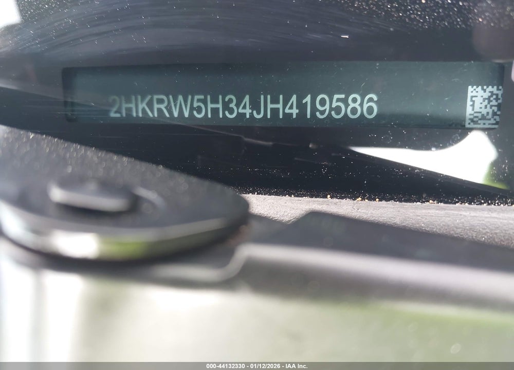 2018 HONDA CR-V LX VIN: 2HKRW5H34JH419586
