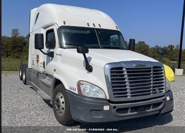 2018 FREIGHTLINER CASCADIA 125 VIN: 3AKJGLDR6JSHF3716