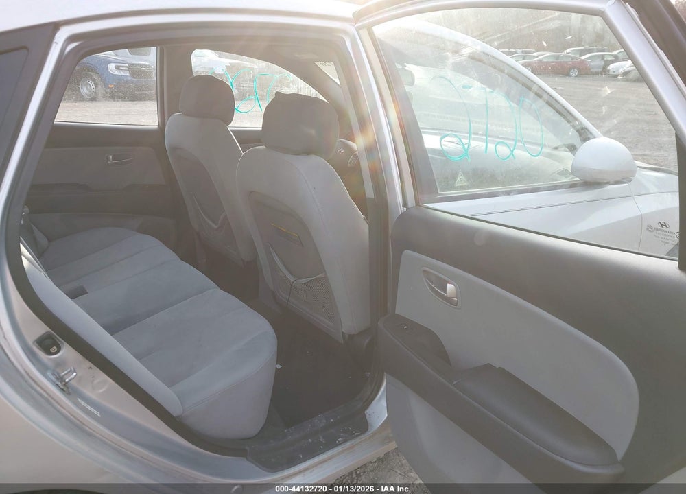 2008 HYUNDAI ELANTRA GLS/SE VIN: KMHDU46D38U389918