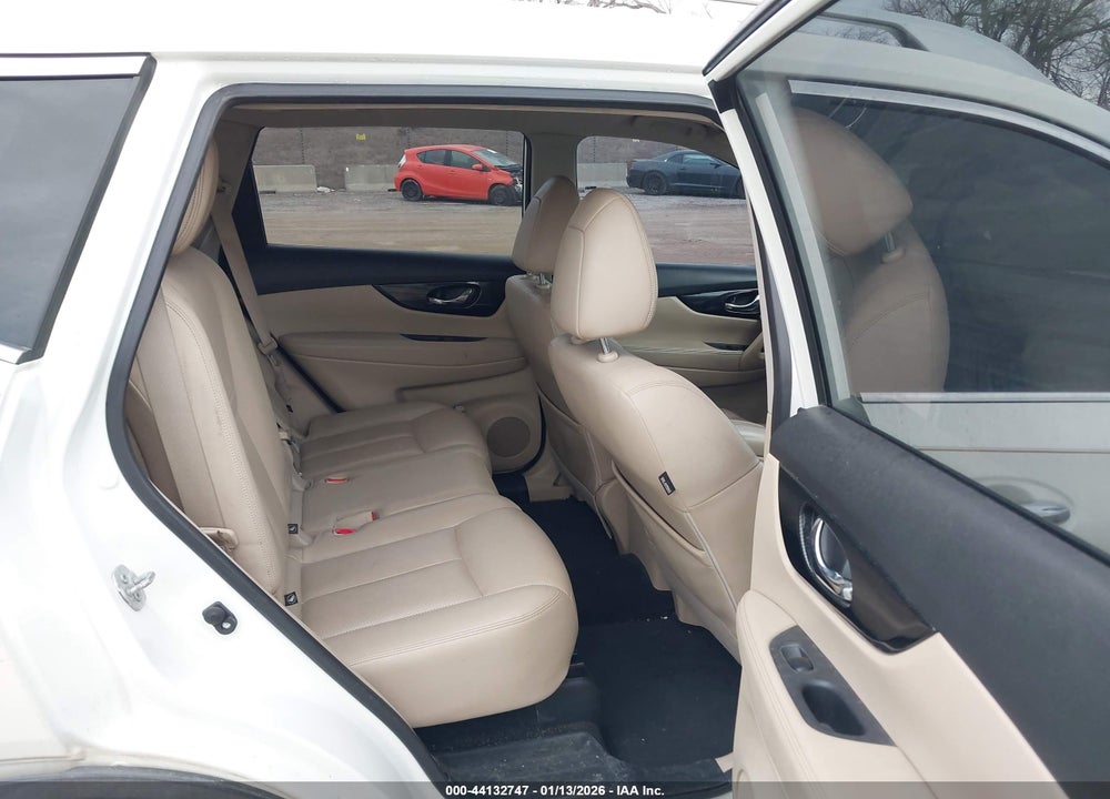 2017 NISSAN ROGUE SL VIN: JN8AT2MVXHW281735