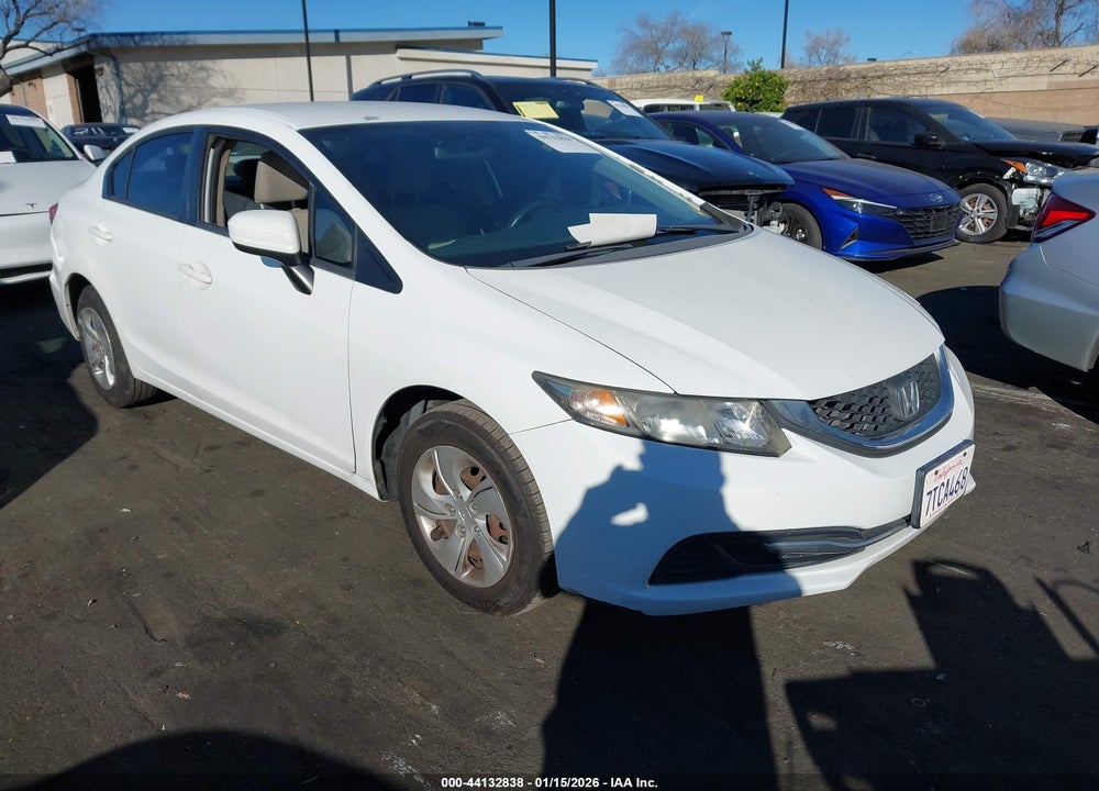 2014 HONDA CIVIC LX VIN: 19XFB2F57EE204540