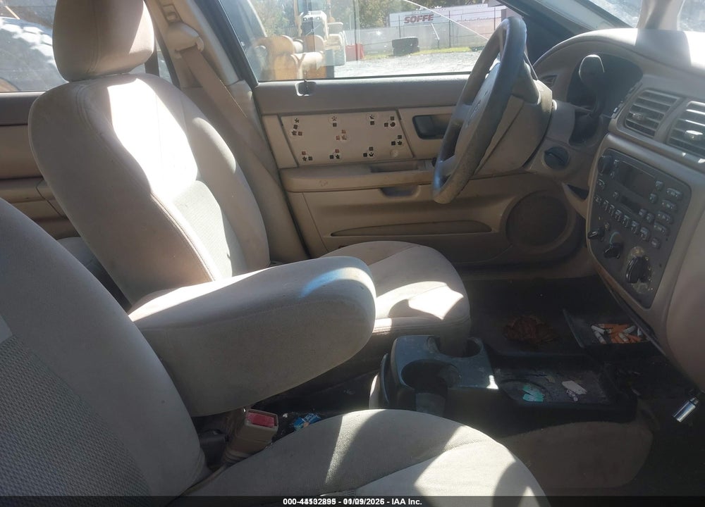 2004 FORD TAURUS SE VIN: 1FAFP53UX4A108892