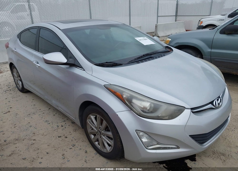 2015 HYUNDAI ELANTRA SE VIN: KMHDH4AE4FU240161