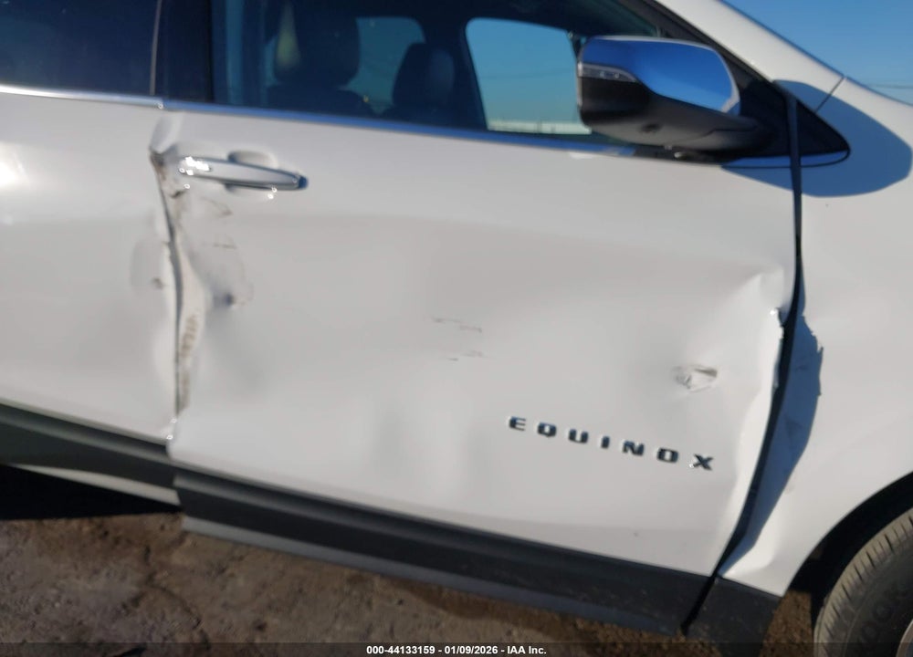 2019 CHEVROLET EQUINOX PREMIER VIN: 3GNAXYEX1KS657705