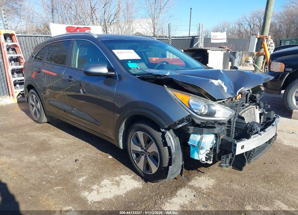2018 KIA NIRO LX VIN: KNDCB3LC9J5122780
