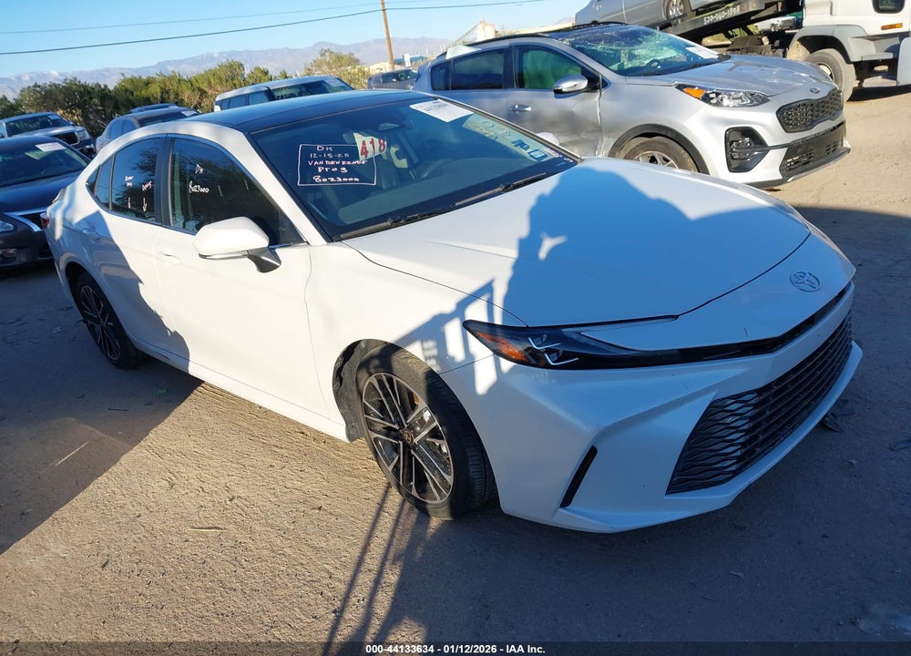 2025 TOYOTA CAMRY XLE VIN: 4T1DAACK2SU051010