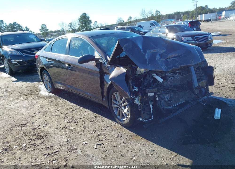2016 HYUNDAI SONATA SE VIN: 5NPE24AF5GH379939
