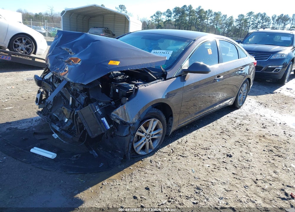 2016 HYUNDAI SONATA SE VIN: 5NPE24AF5GH379939